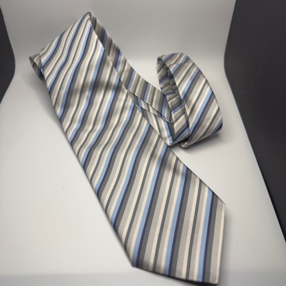 Banana Republic Mens Silk Tie Made in Italy Blue Grey Striped Necktie Formal‎
